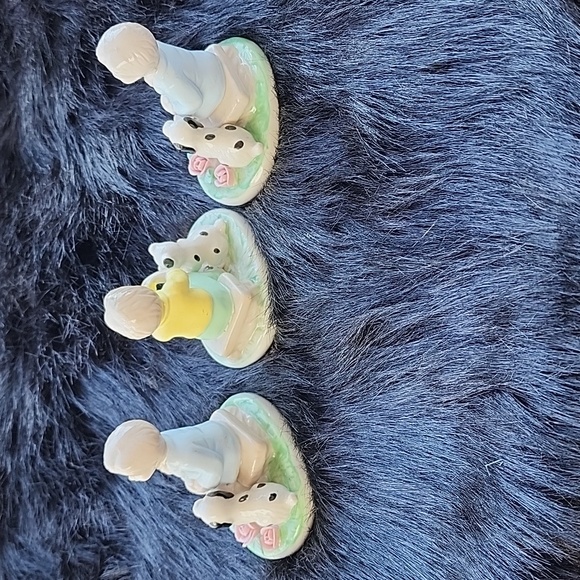 VINTAGE  SET  OF  3 CERAMIC  FIGURINES - Picture 5 of 7